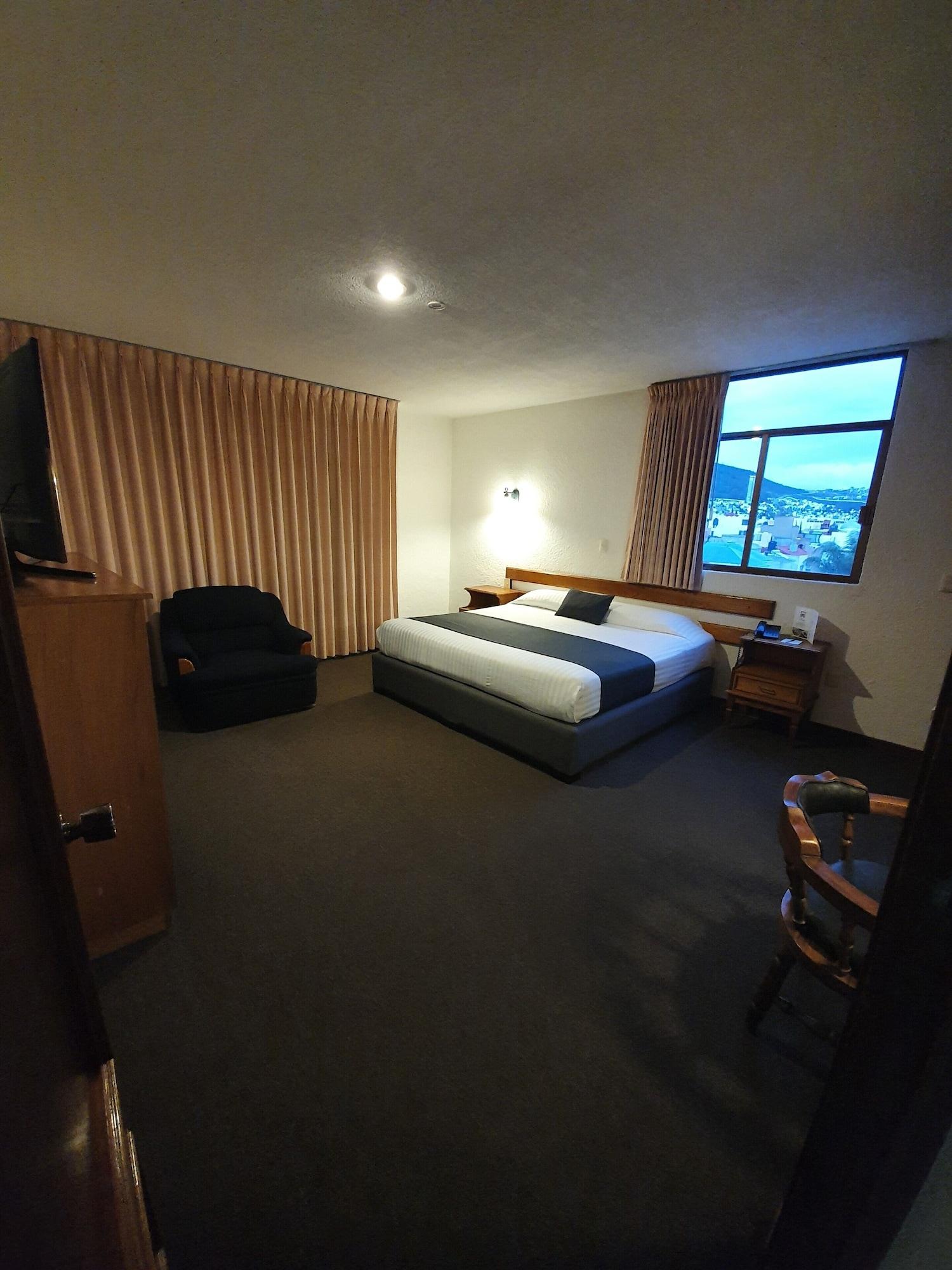 Estanza Hotel & Suites Morelia Esterno foto